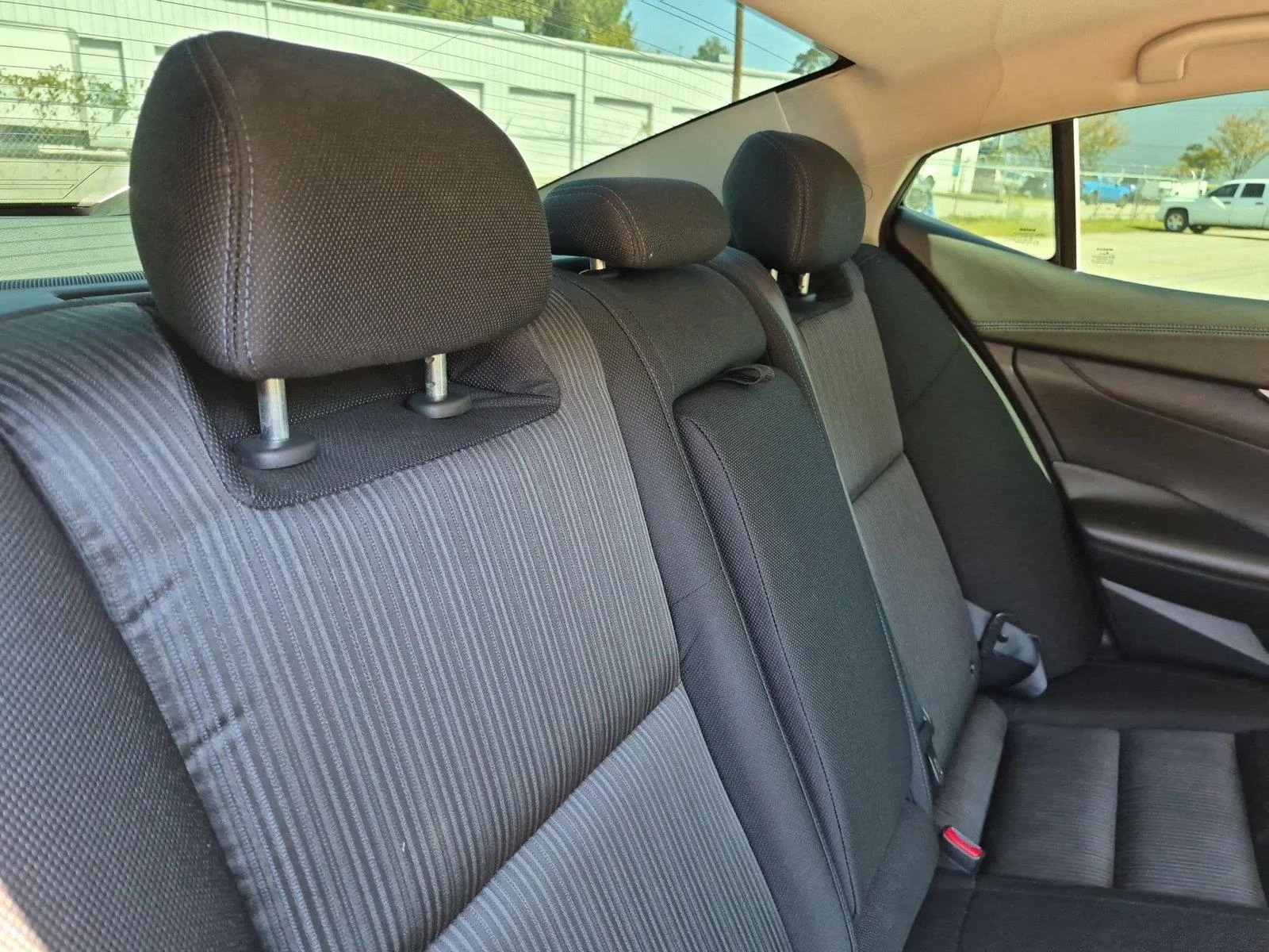 Used 2016 Super Black Nissan 3.5 S image 33
