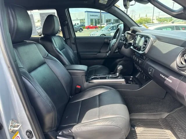 Used 2019 Cement Toyota TRD Off Road image 9