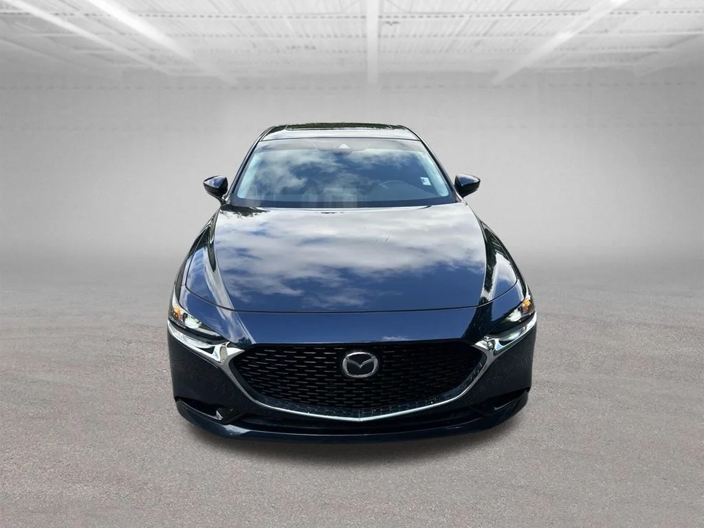 Used 2021 Blue Mazda Preferred image 9