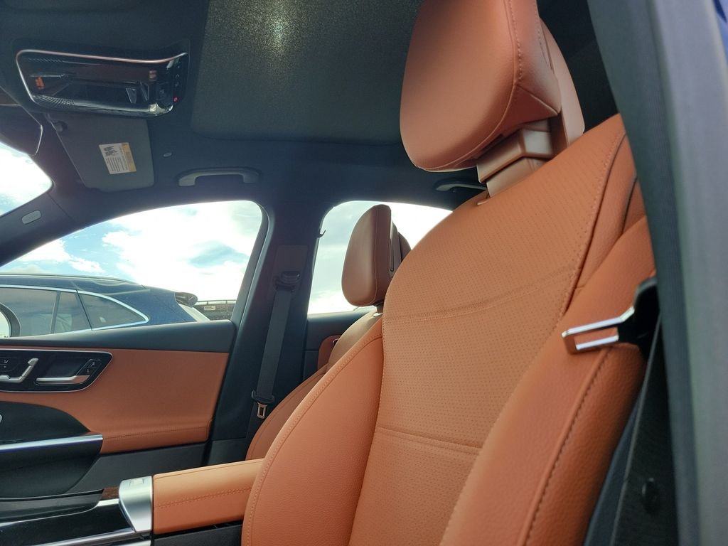 New 2026 Twilight Blue Metallic Mercedes-Benz C 300 image 19