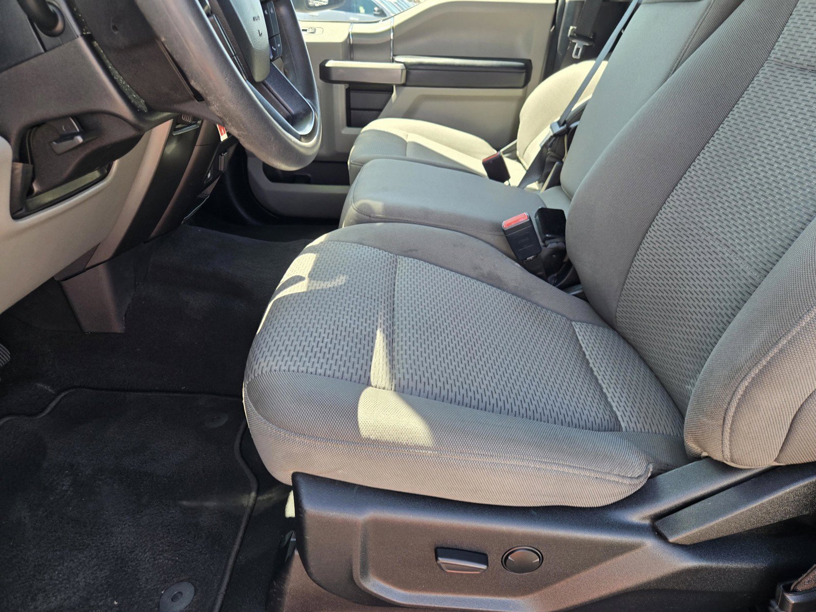 Used 2020 Gray Ford  image 25