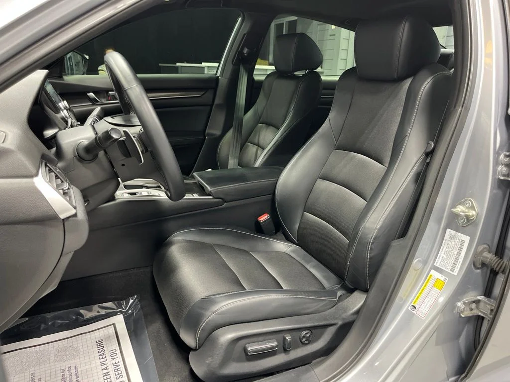 Certified Used 2018 Lunar Silver Metallic Honda Sport 2.0T image 12