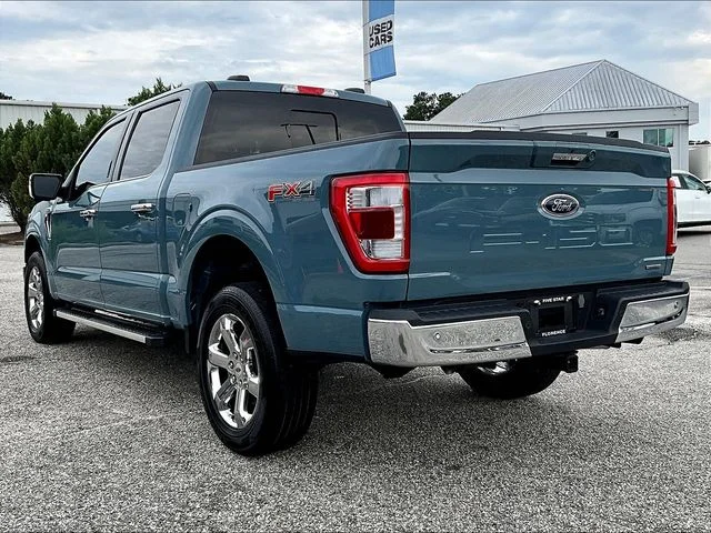 Used 2023 Blue Ford Lariat image 6