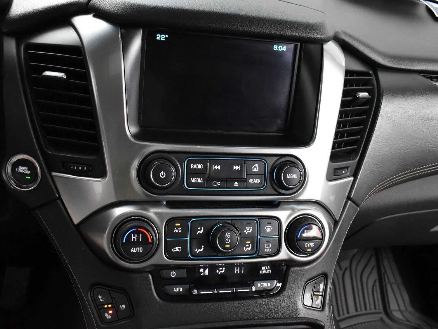 Used 2018 Black Chevrolet Premier image 18