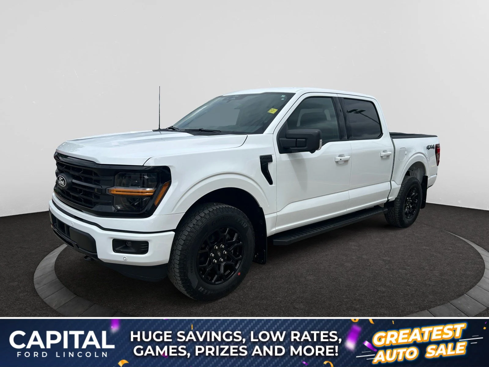 New 2026 Oxford White Ford XLT image 1