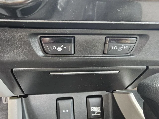 Used 2013  Honda Hybrid image 33