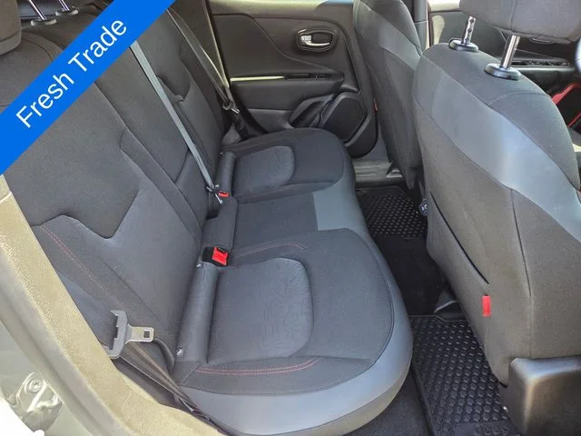 Used 2022 Gray Jeep Trailhawk image 13