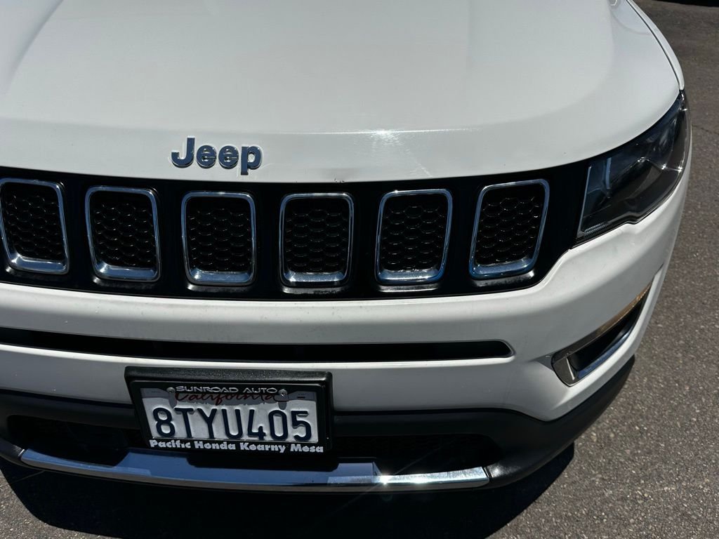 Used 2021 White Clearcoat Jeep Limited image 5