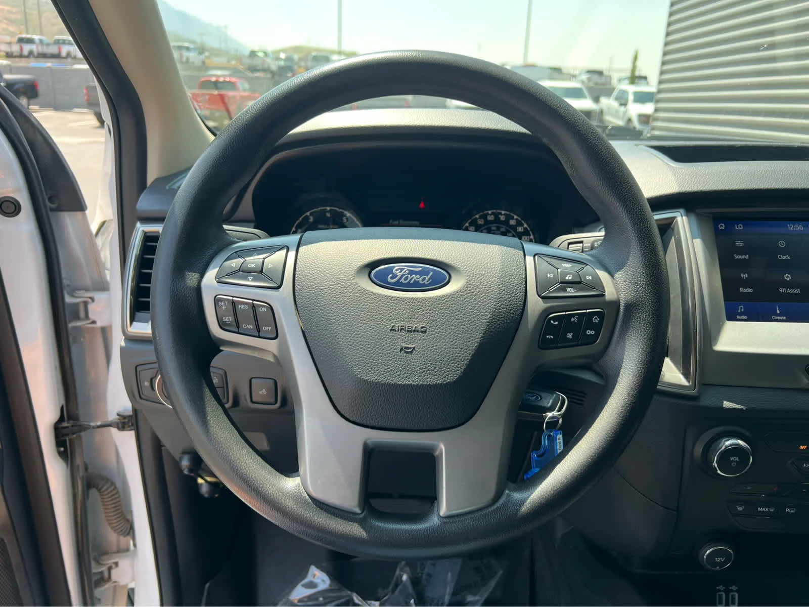 Certified Used 2020 Oxford White Ford XLT image 34