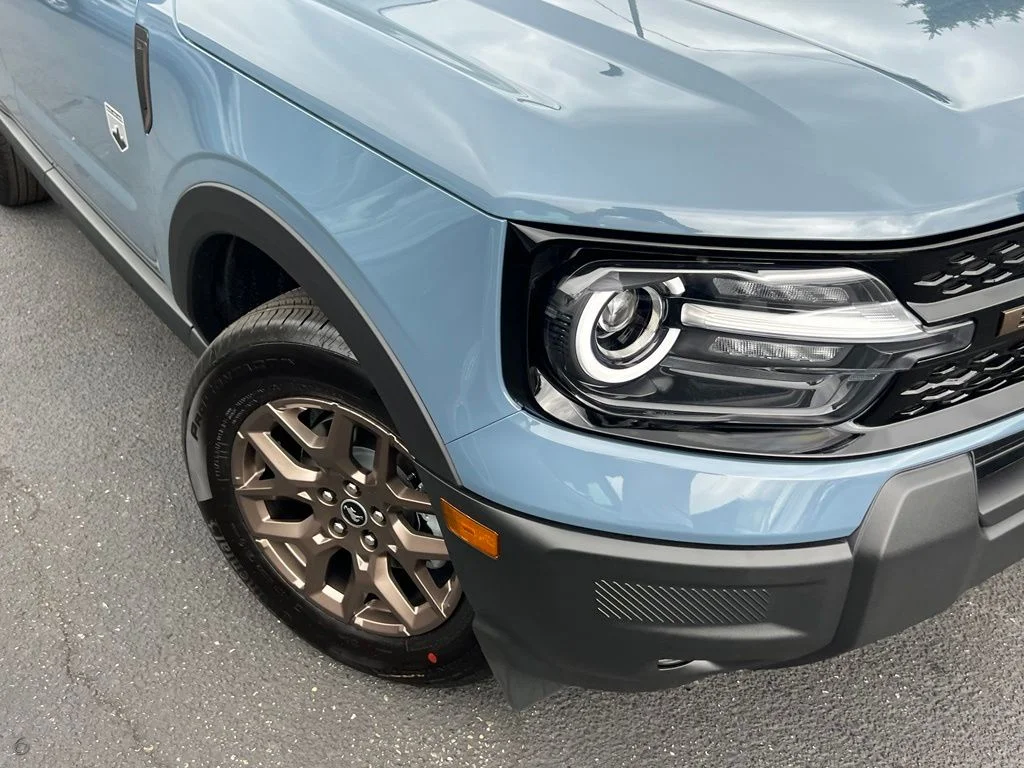 New 2026 Azure Gray Metallic Tri-Coat Ford Big Bend® image 2