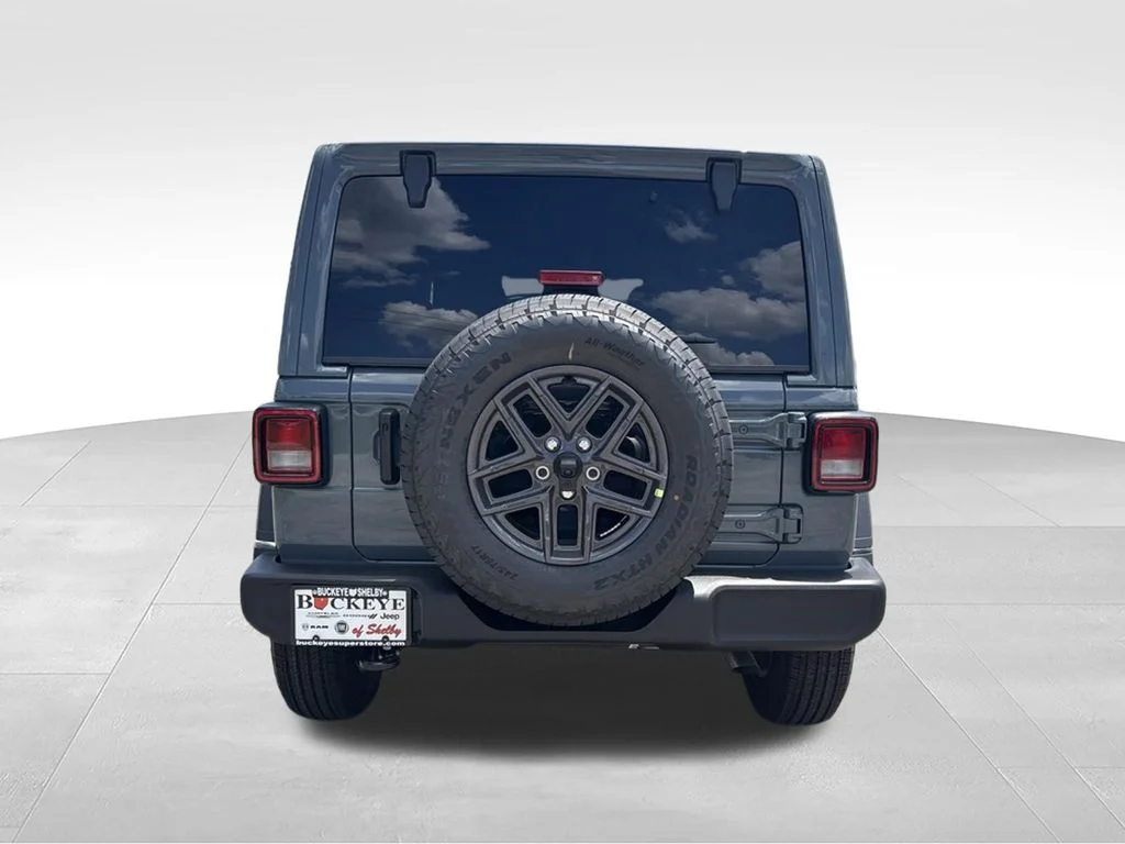 New 2026 Anvil Clear-Coat Exterior Paint Jeep Sport S image 4