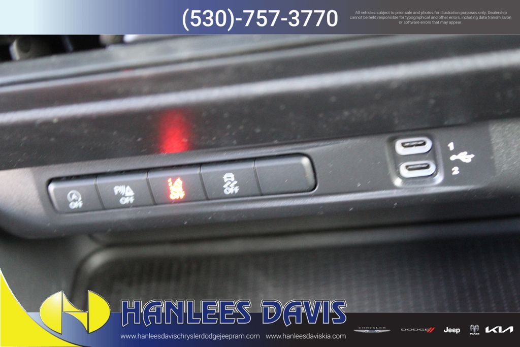 New 2026 Diamond Black Crystal Pearlcoat Dodge R/T image 22