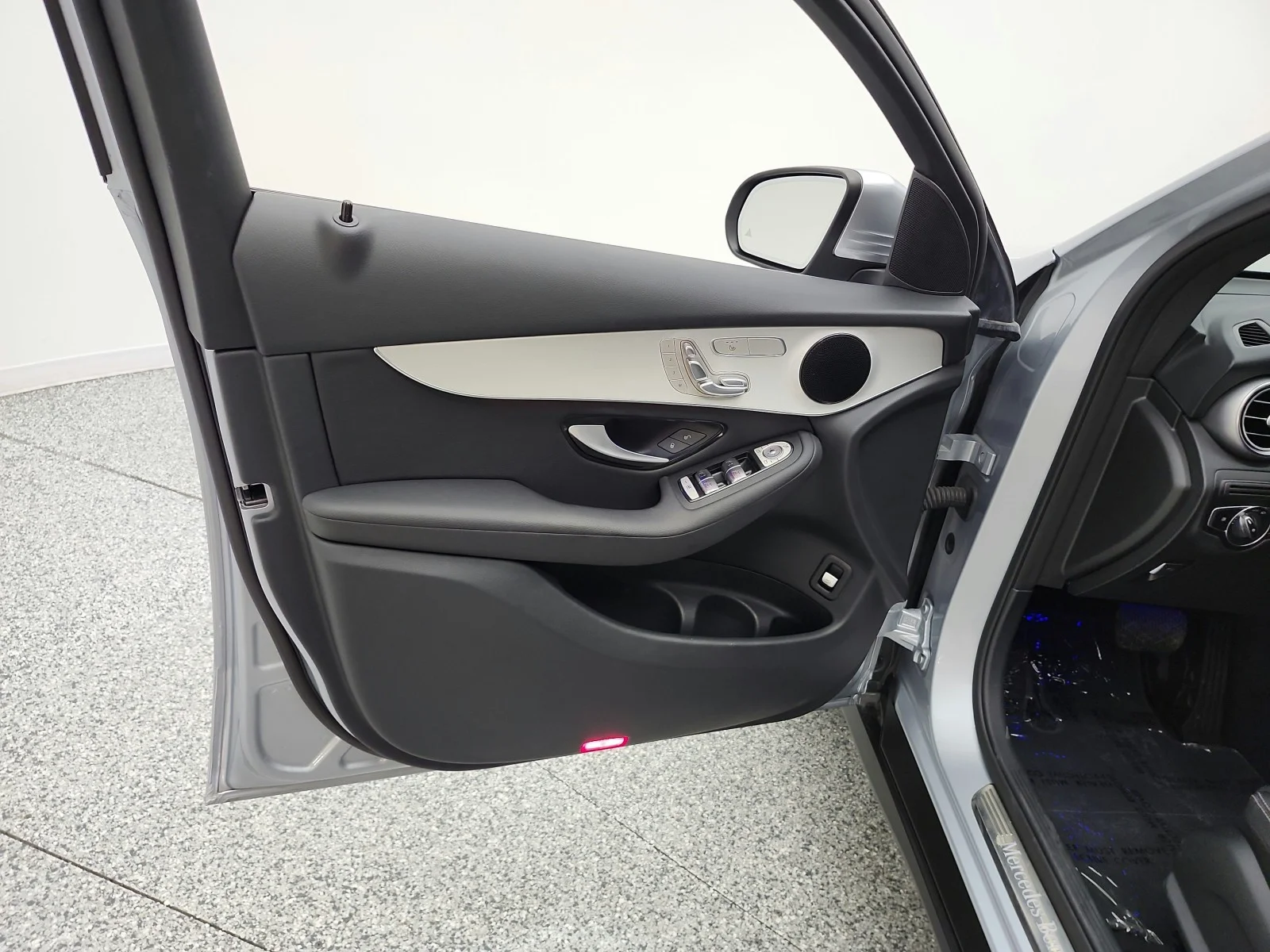 Certified Used 2023 Cirrus Silver Metallic Mercedes-Benz GLC 300 4MATIC® Coupe image 15