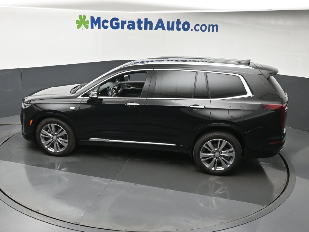 Used 2025 Black Cadillac Premium Luxury image 26