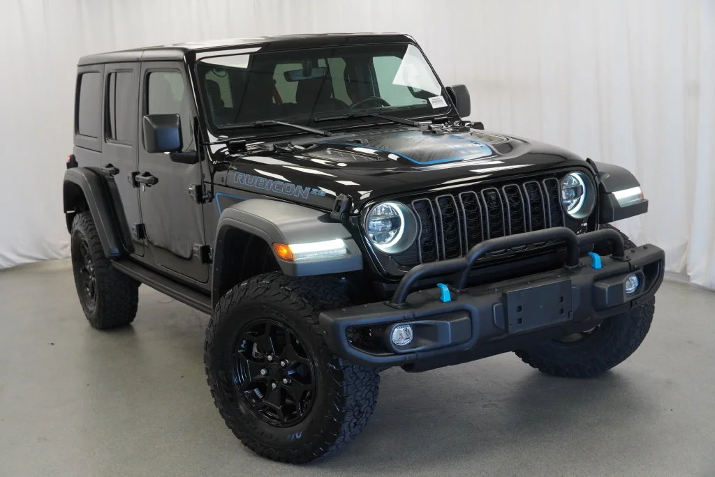 Used 2023 Black Jeep Rubicon 20th Anniversary Edition 4xe image 13