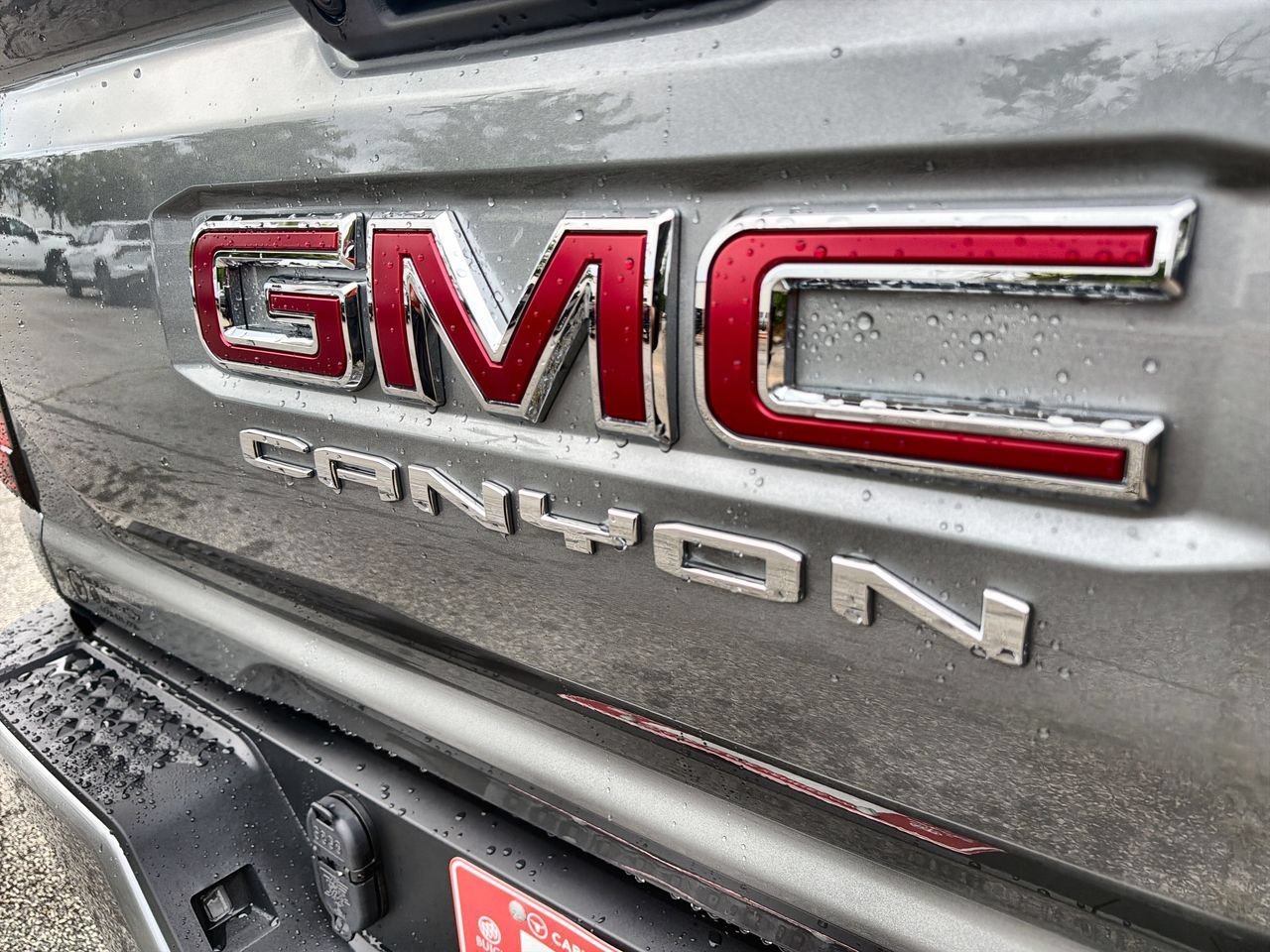 New 2026 Sterling Metallic GMC Elevation image 27