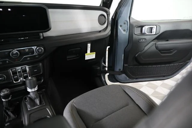 New 2026 Anvil Clear-Coat Exterior Paint Jeep Sport image 22
