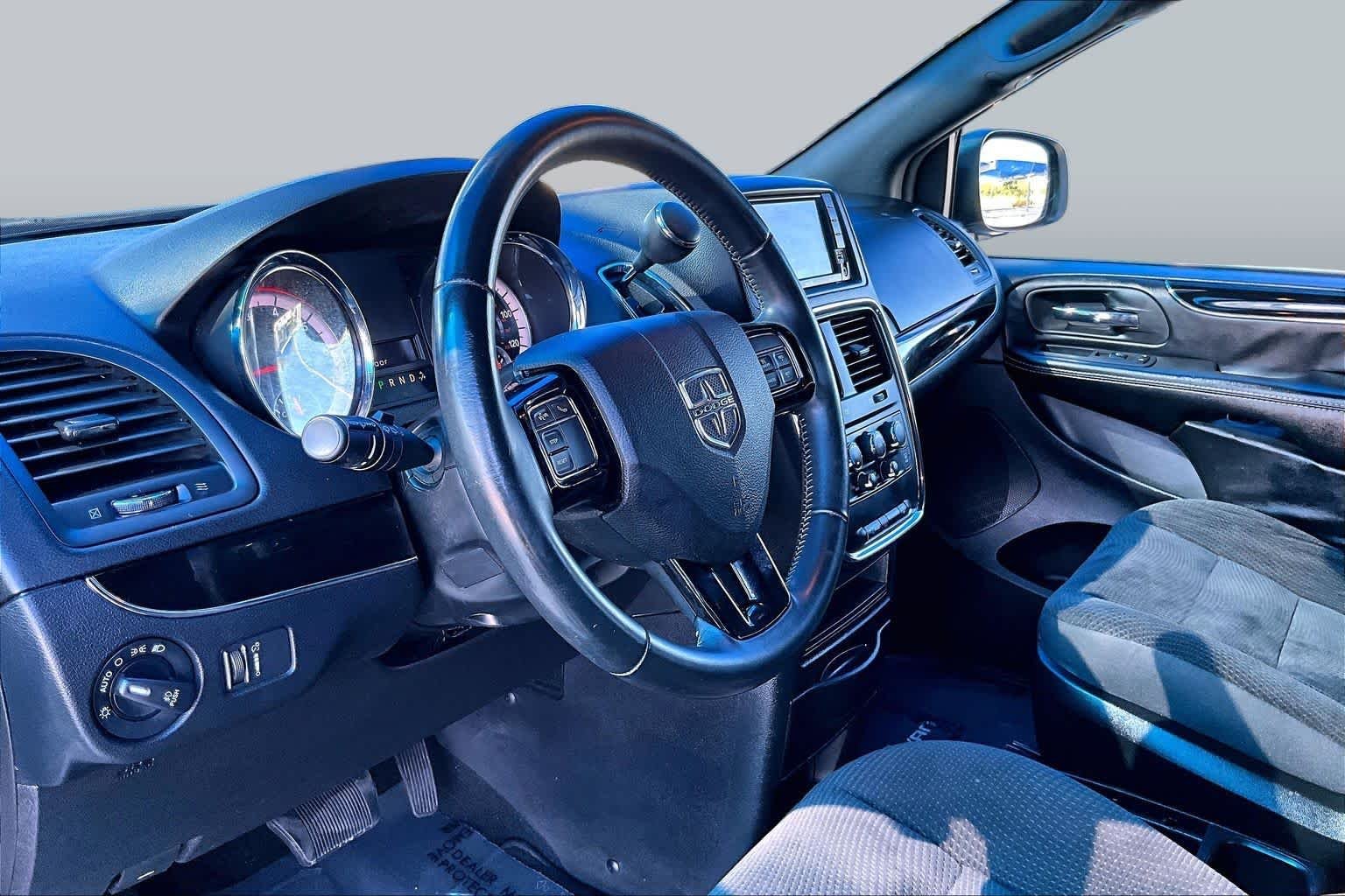 Used 2019 Billet Clearcoat Dodge SE Plus image 17