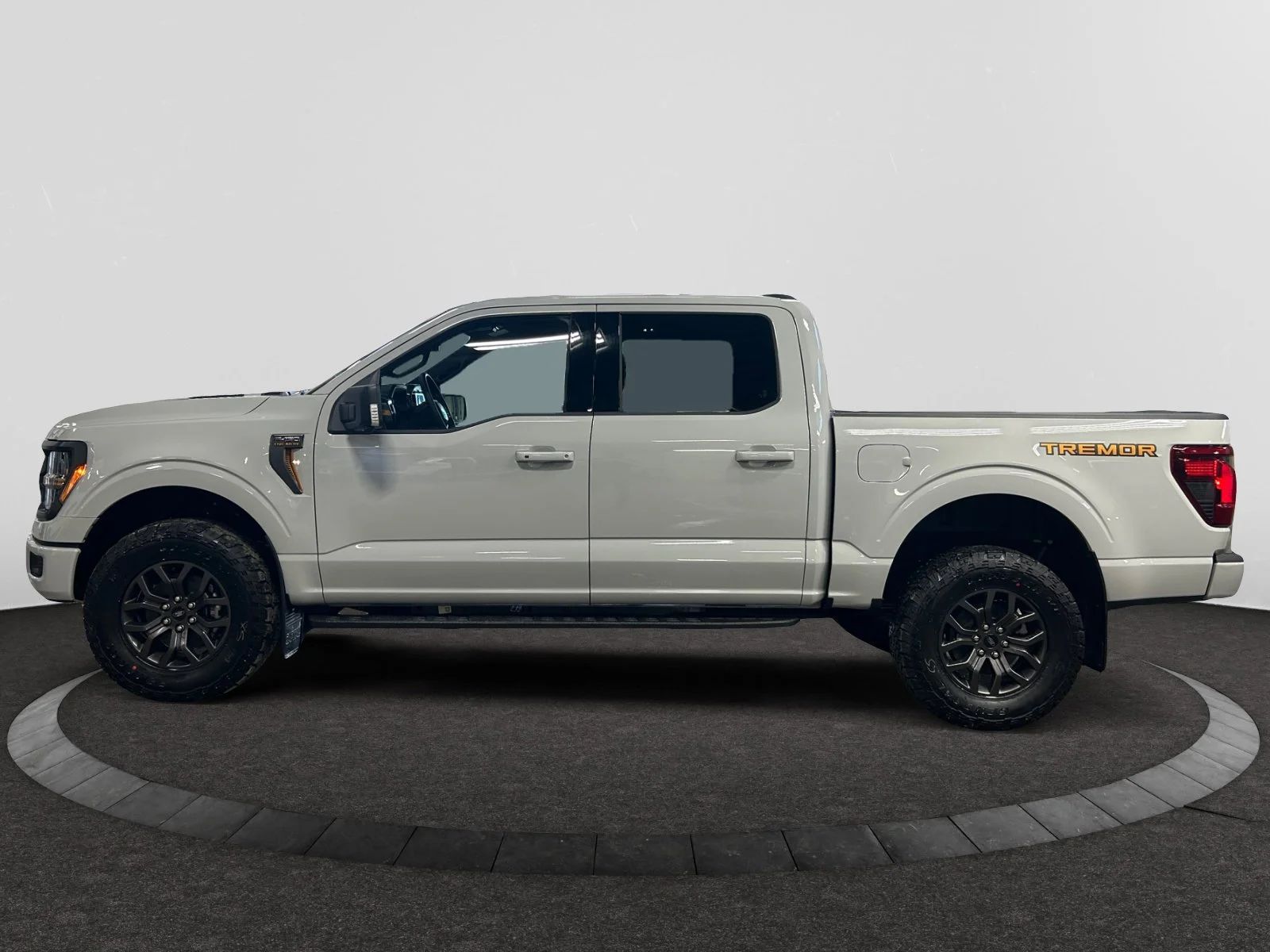 New 2026 Avalanche Ford Tremor image 2