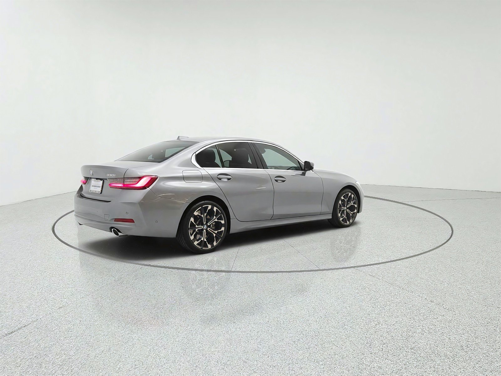 Used 2025 Skyscraper Grey Metallic BMW 330i Sedan image 5