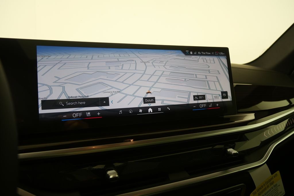 Used 2026 Mineral White Metallic BMW xDrive40i image 23