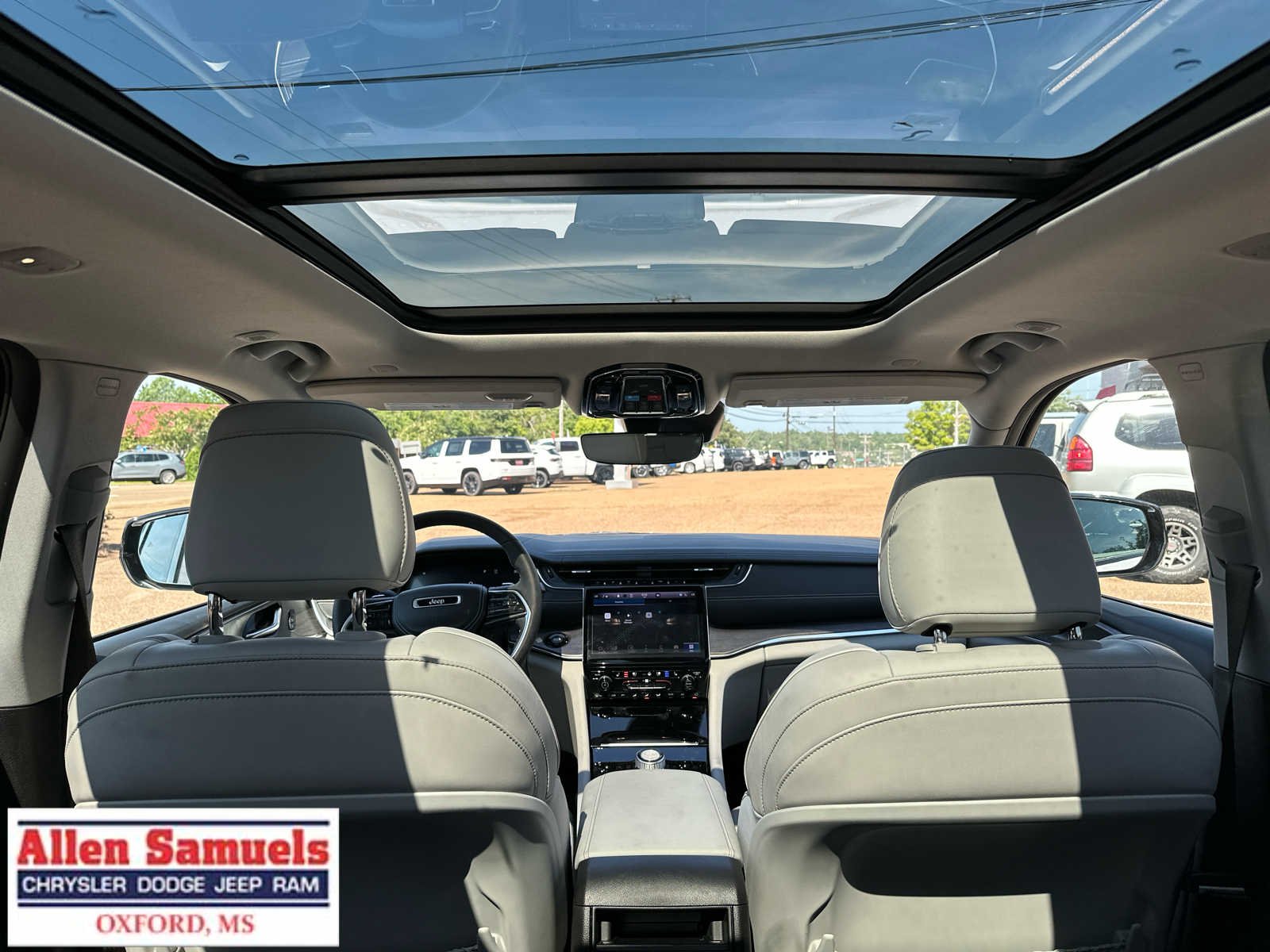 Used 2023 Bright White Clearcoat Jeep Overland image 38