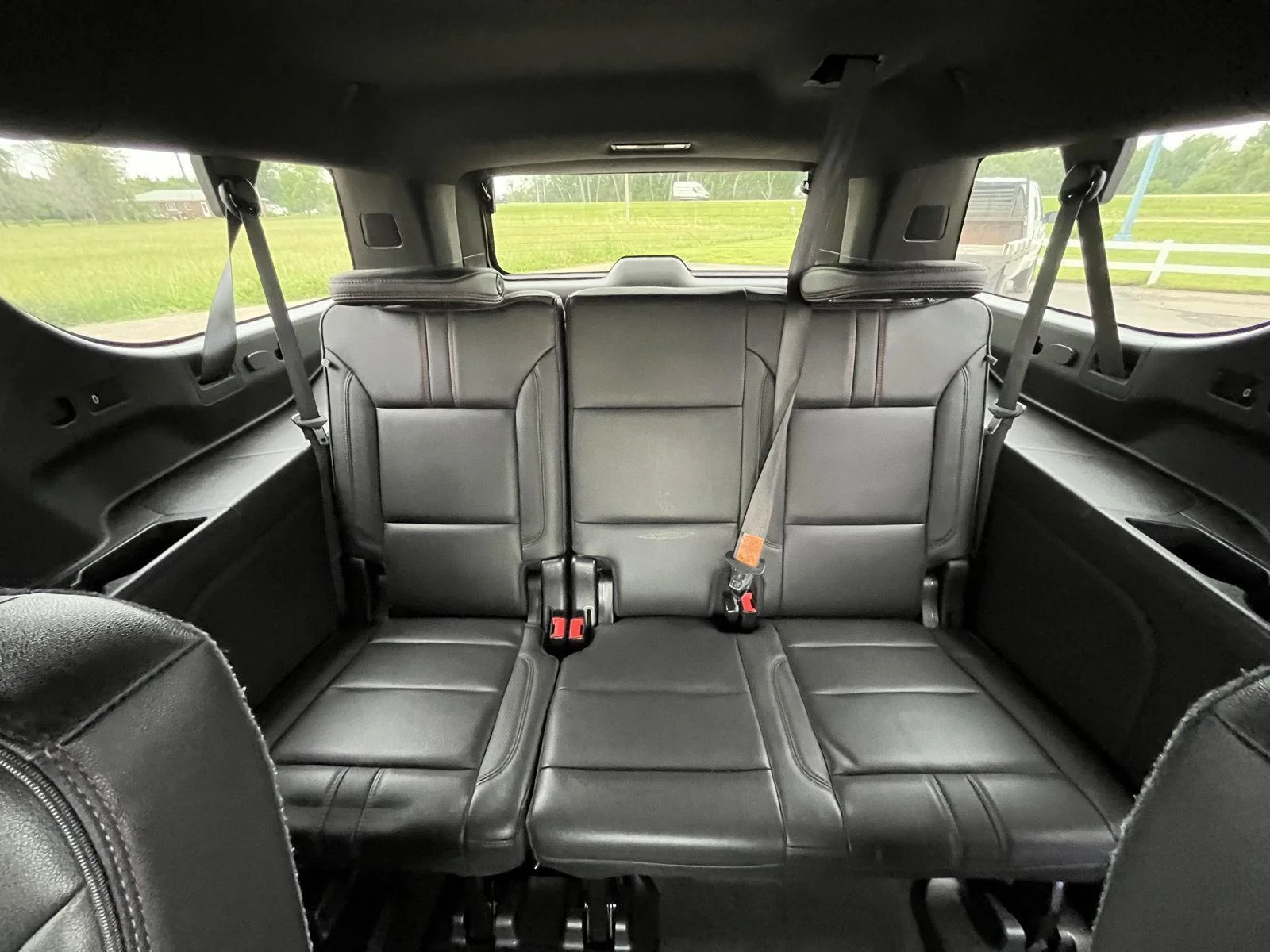 2021 Chevrolet Suburban RST - Photo 10