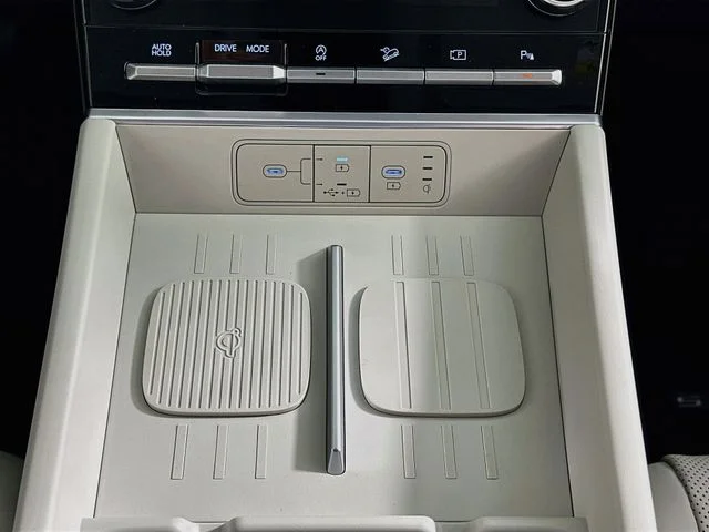 New 2027 Red Hyundai SEL image 18