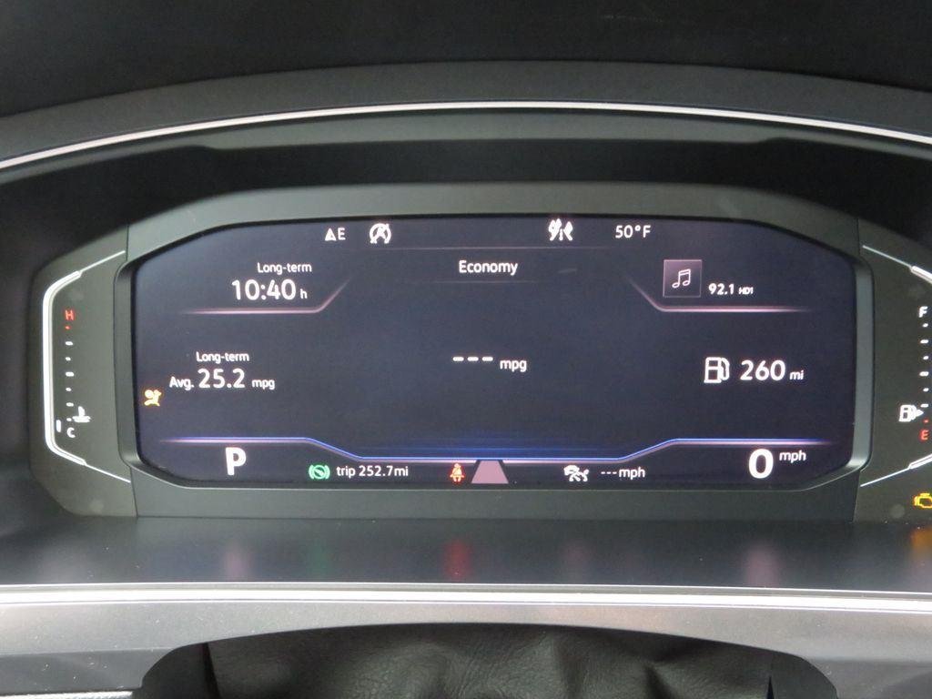 Used 2020 Silver Metallic Volkswagen 2.0T SEL image 24