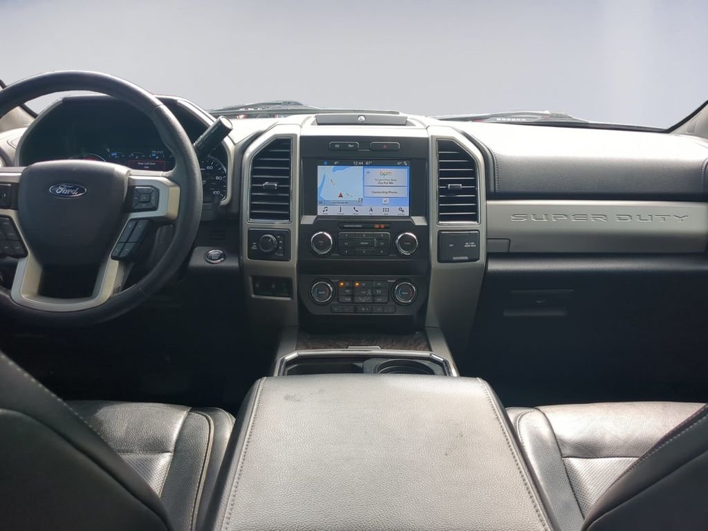 Used 2019 Black Metallic Ford Lariat image 14