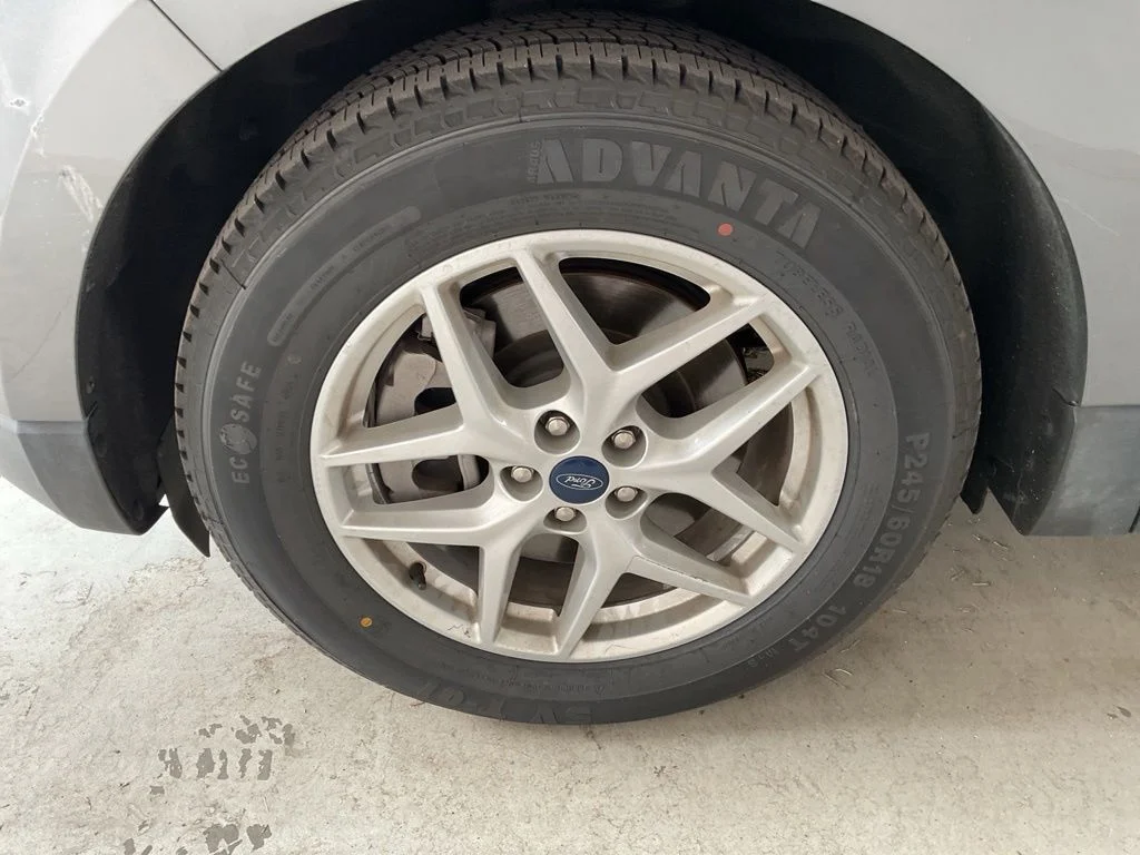 Used 2022 Gray Metallic Ford SEL image 25