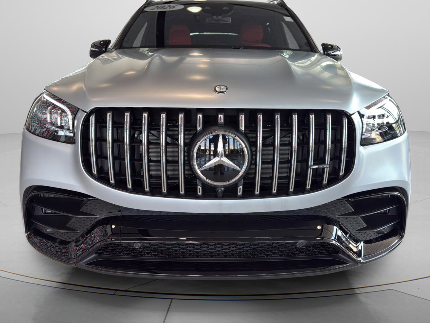 New 2026 MANUFAKTUR Signature Cirrus Silver Magno Mercedes-Benz AMG® GLS 63 image 7
