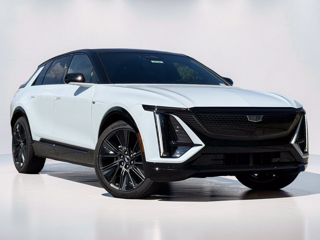 2027 Cadillac LYRIQ Signature Sport - Photo 2