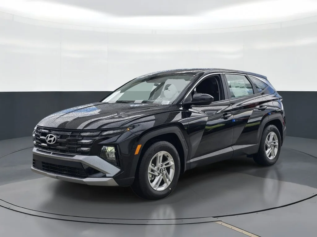 New 2026 Black Hyundai SE image 1