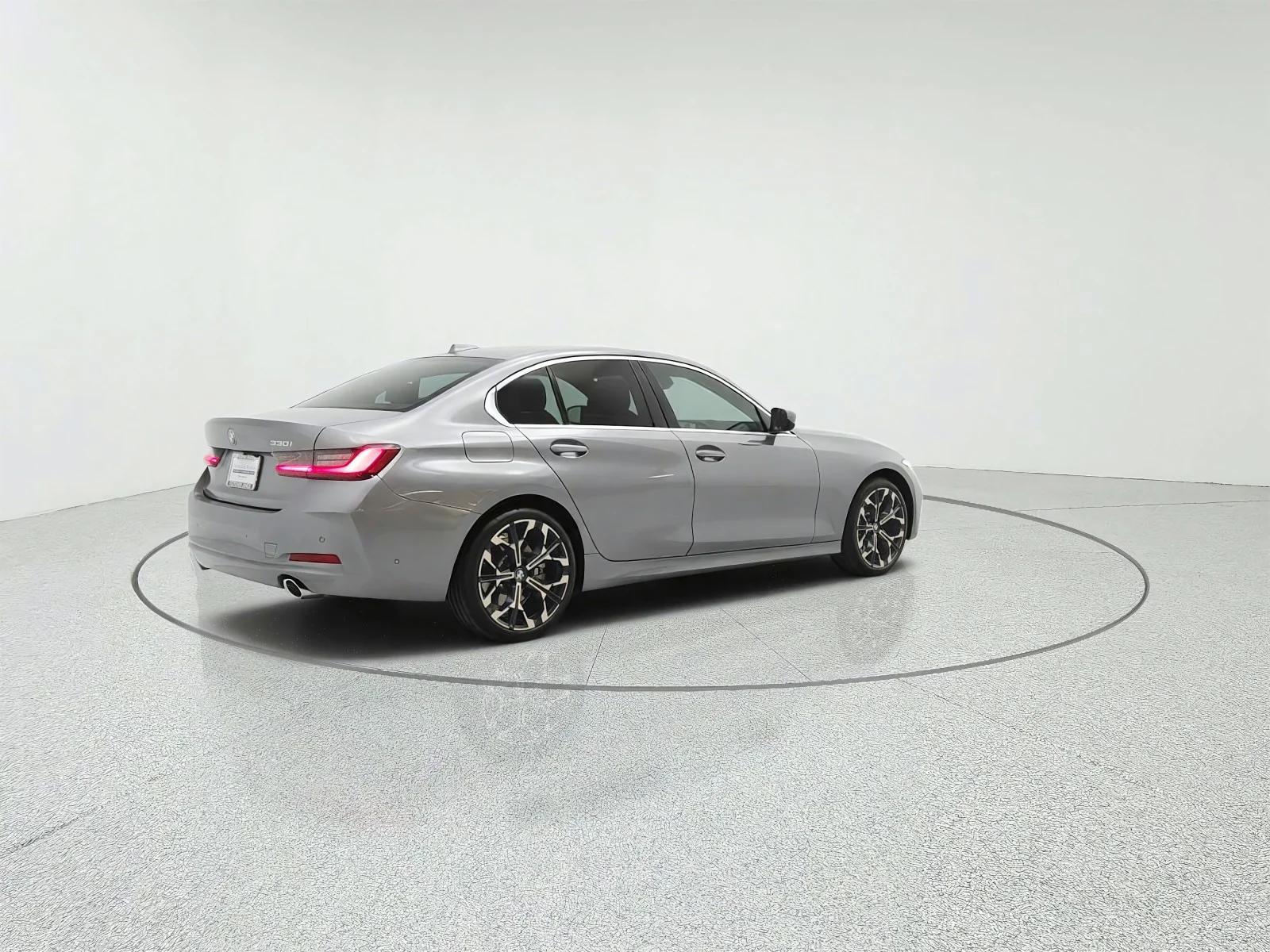 Used 2025 Skyscraper Grey Metallic BMW 330i Sedan image 5
