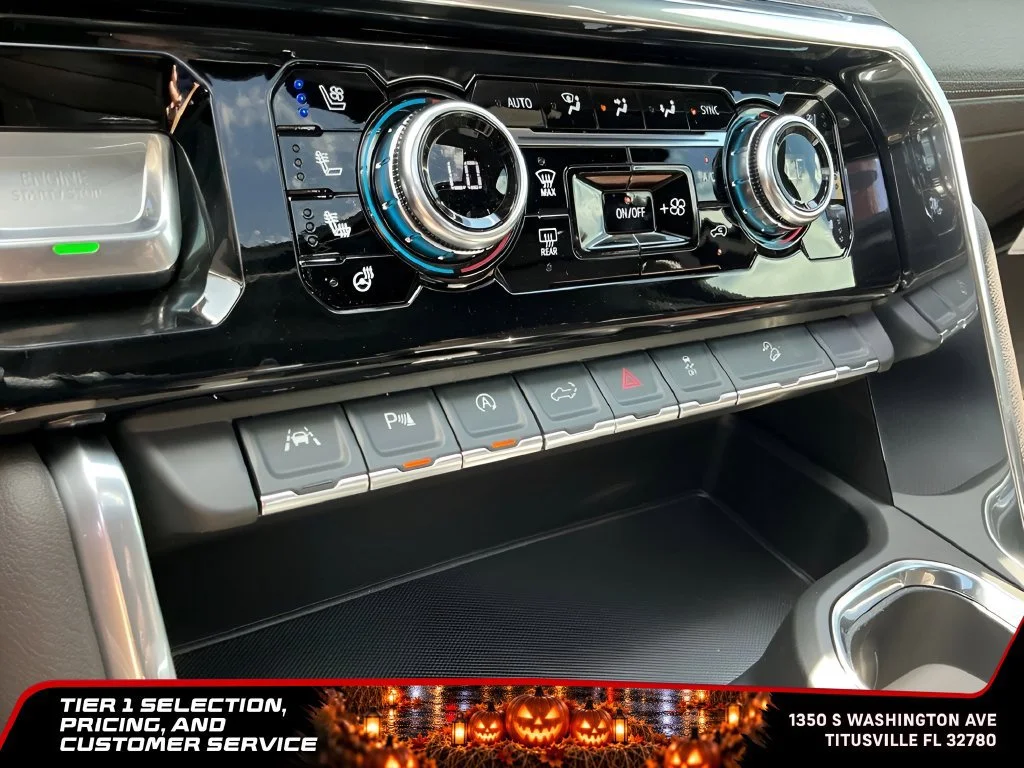 New 2026 Glacier White Tricoat GMC Denali image 32