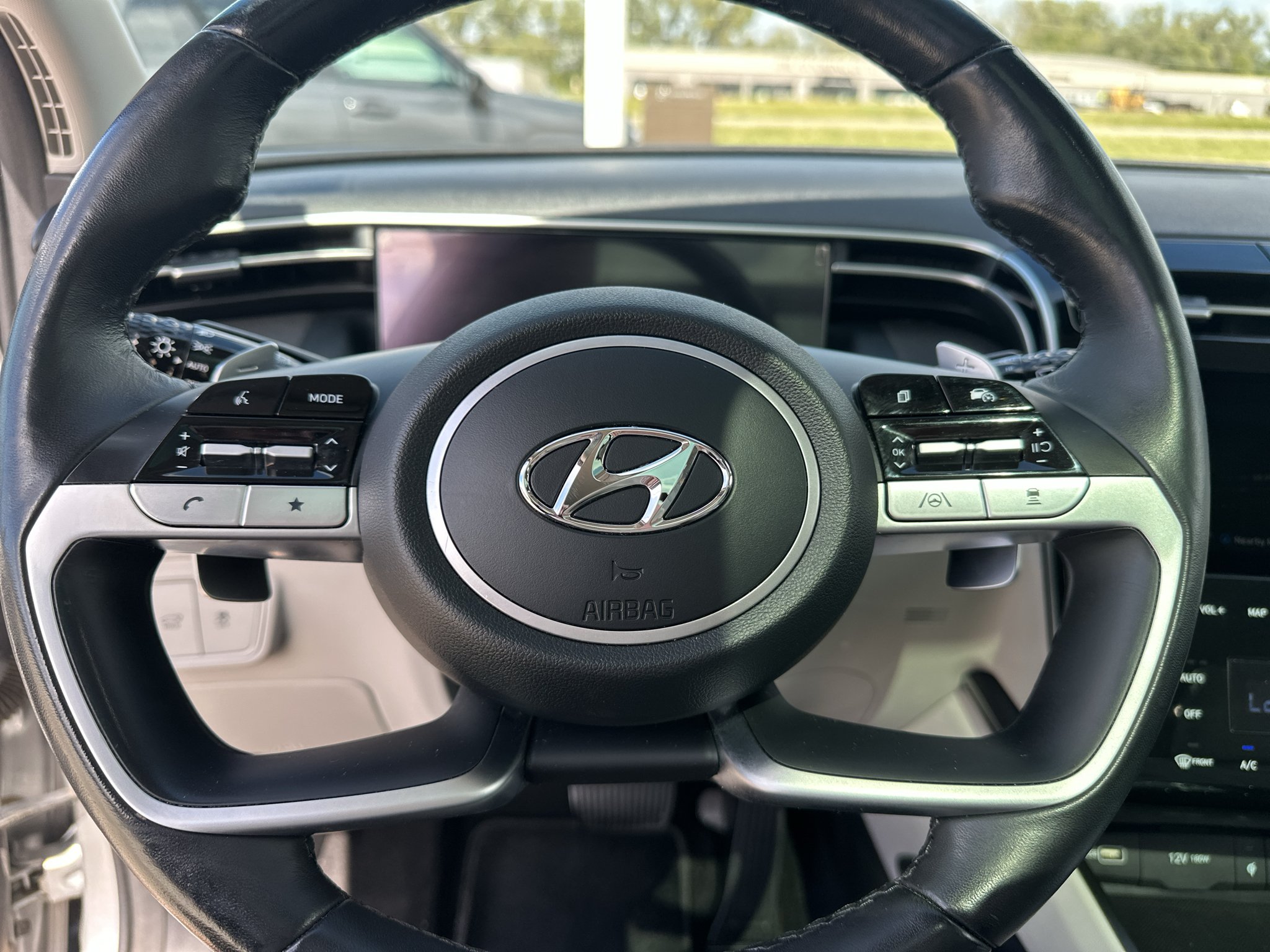 Used 2022 Shimmering Silver Hyundai Limited image 17