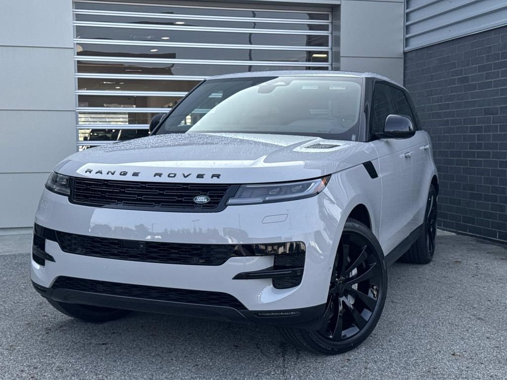 New 2026 Borasco Grey Land Rover SE image 1