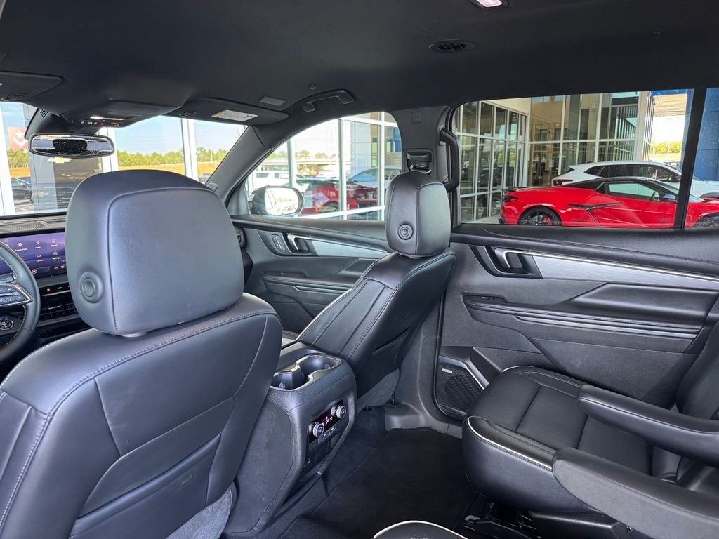 Used 2025 Black Buick Preferred image 21