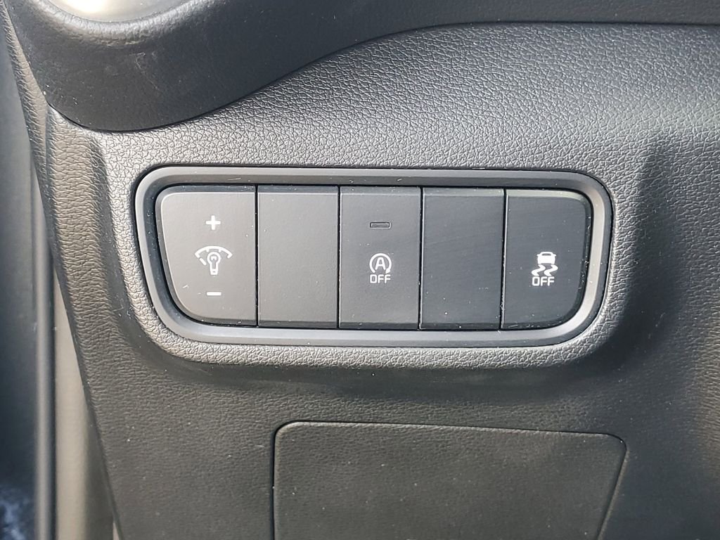 Used 2020 Grey Kia LX image 16