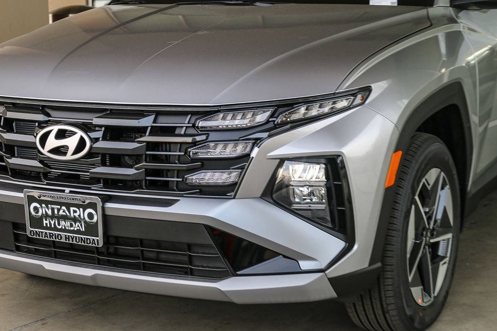 New 2026 Silver Hyundai SEL image 5