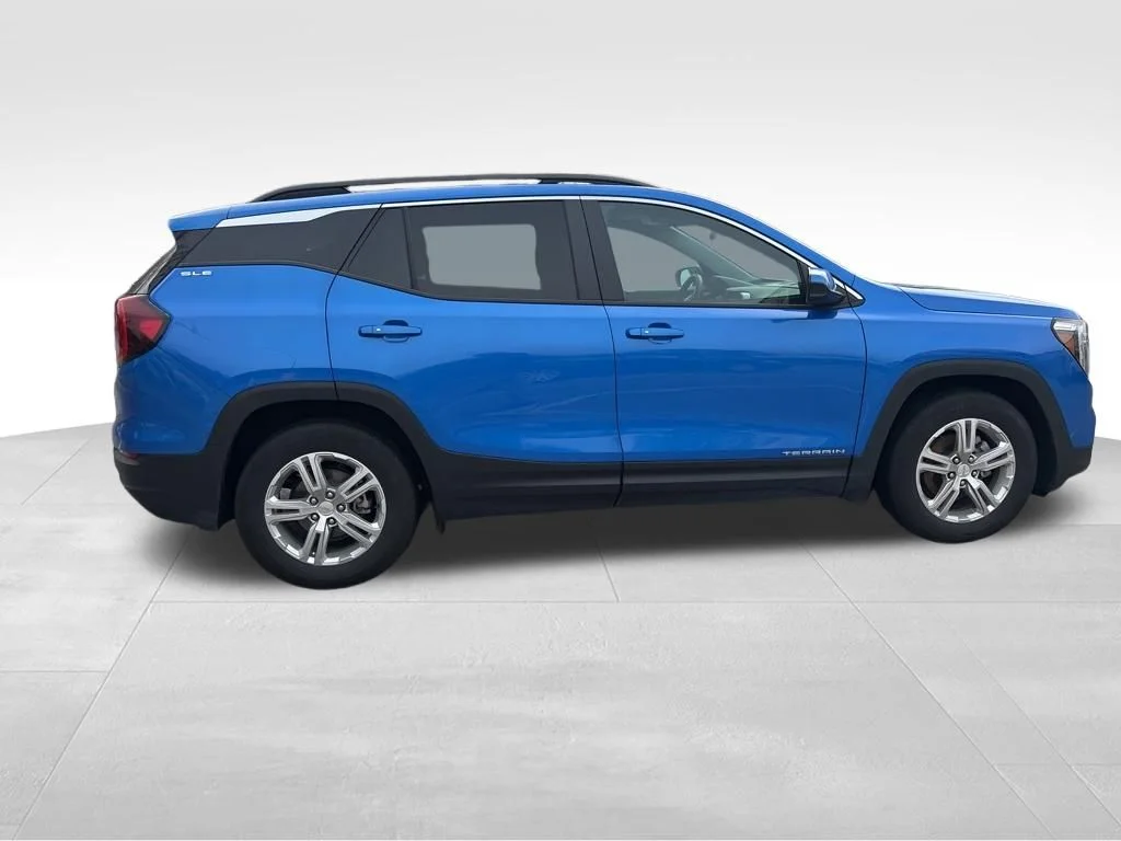 Used 2024 Blue GMC SLE image 16