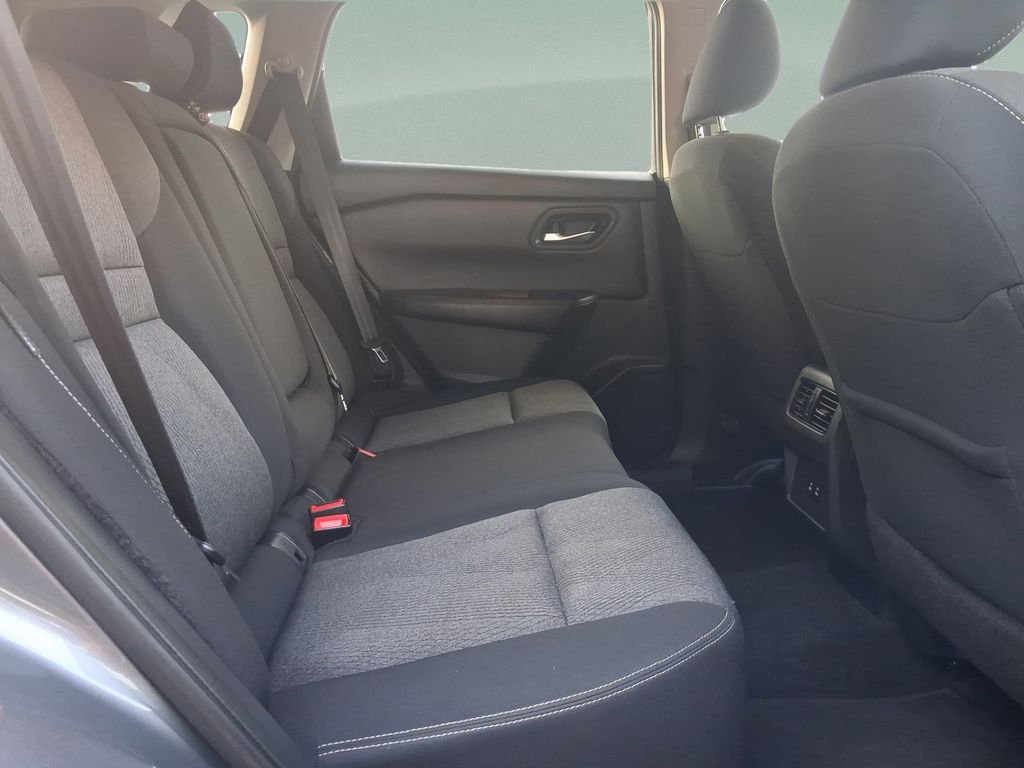 Used 2024 Gray Nissan SV image 27
