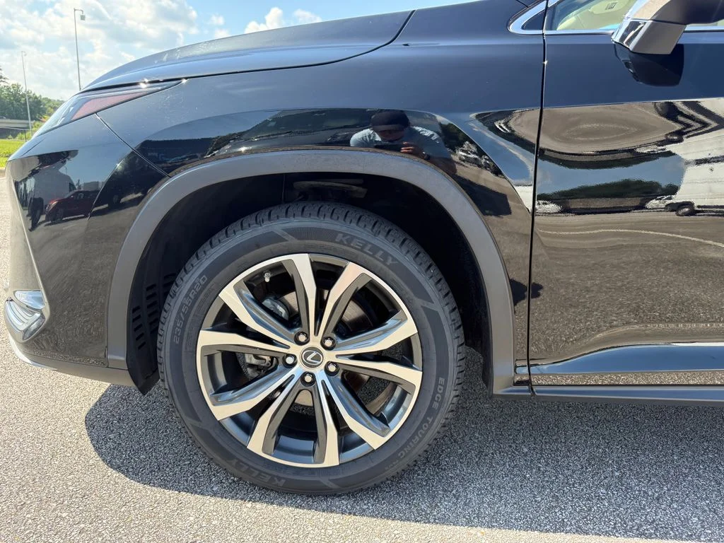 Used 2021 Black Lexus 350 image 24