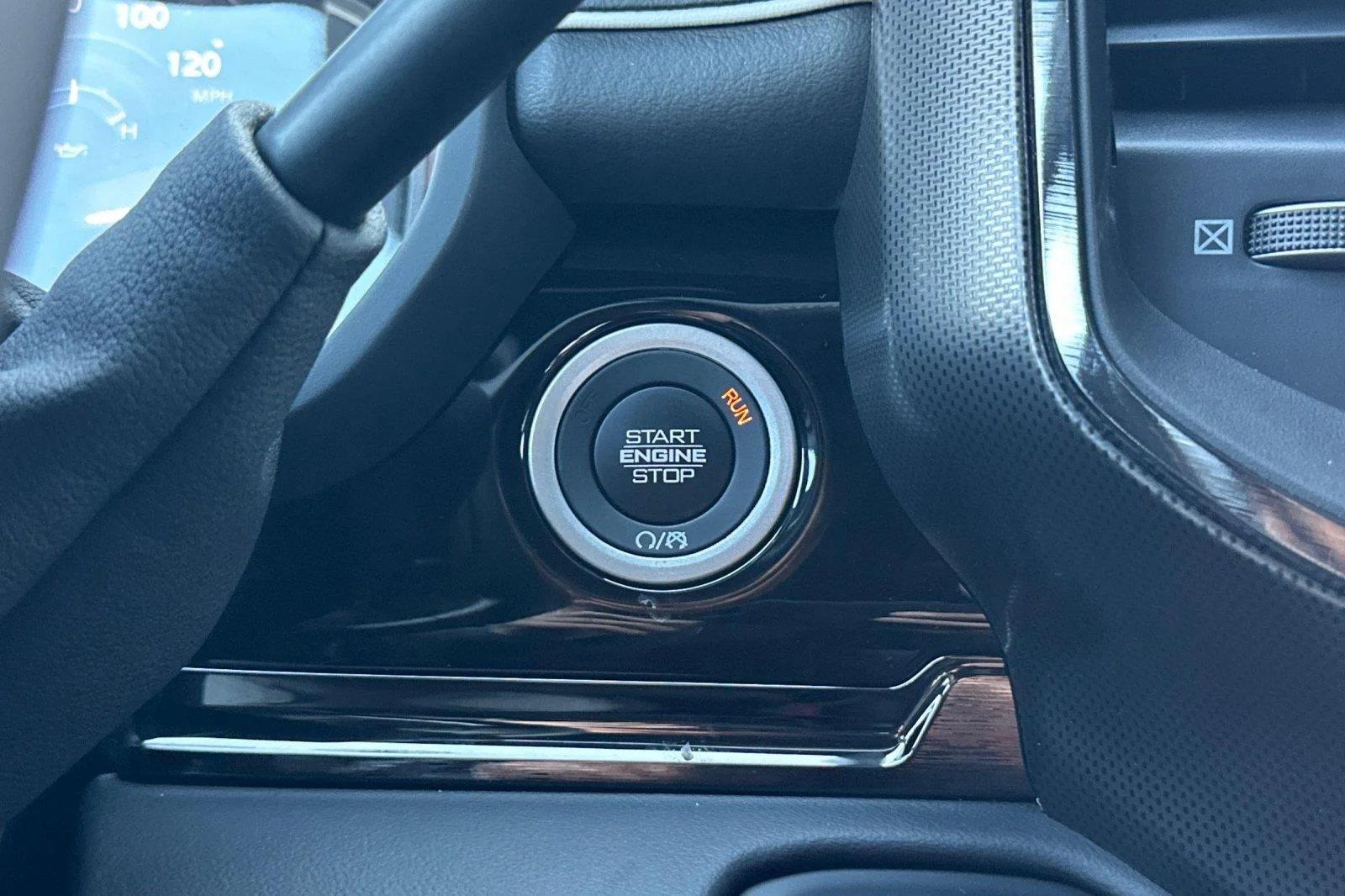 2026 RAM 2500 Limited - Photo 22