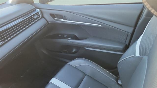 Certified Used 2025 OCEAN GEM Toyota  image 13