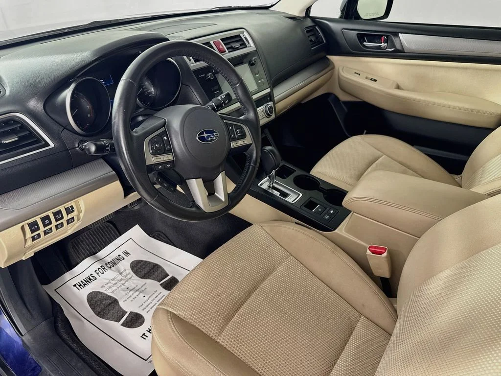 Used 2017 Lapis Blue Pearl Subaru 2.5i Premium image 10