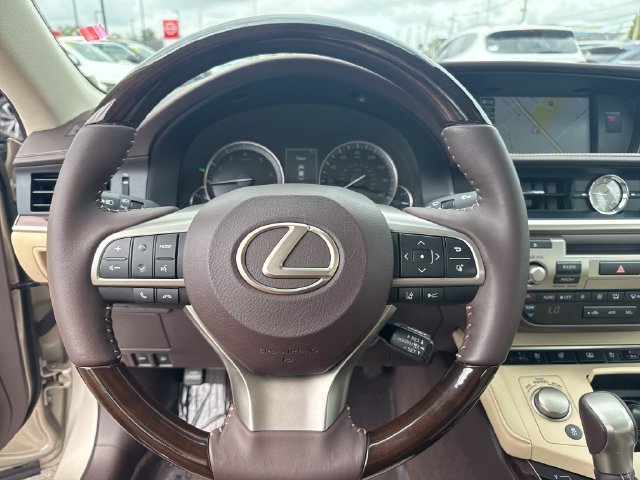 Used 2018 Beige Lexus 350 image 16