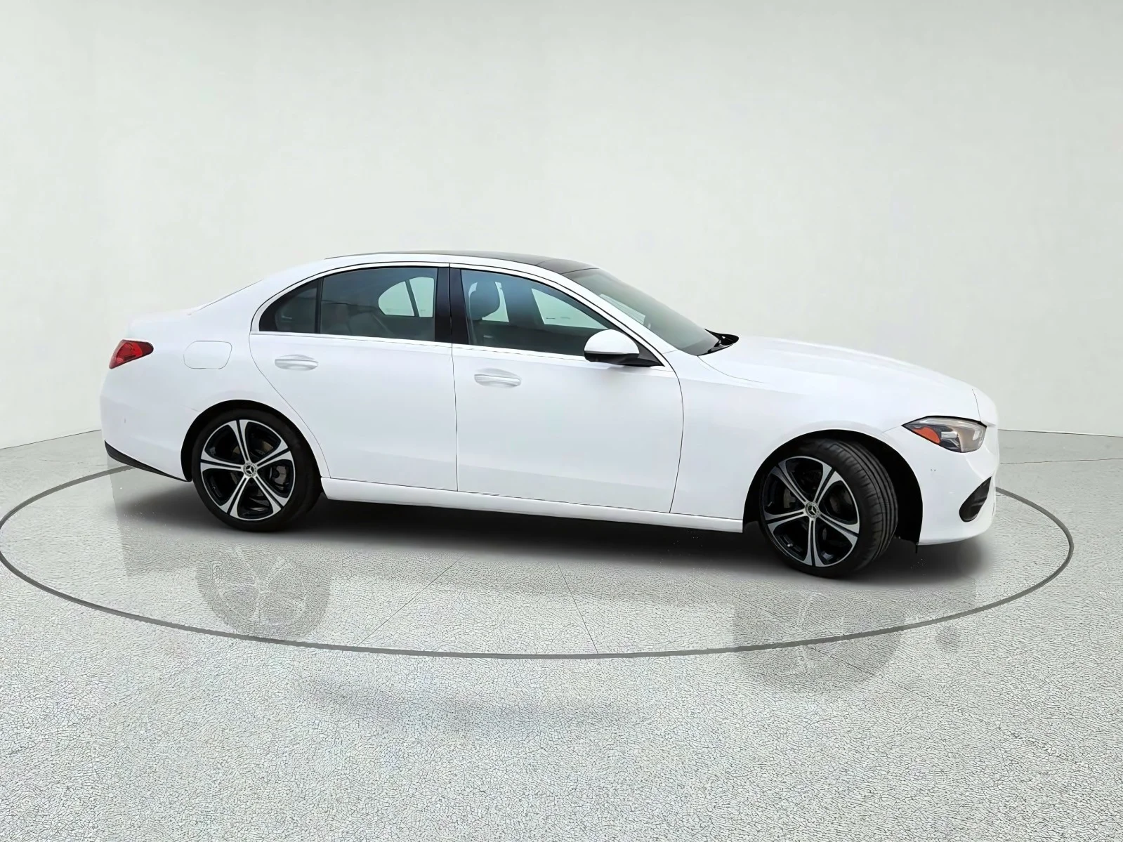 Used 2023 MANUFAKTUR Moonlight White Metallic Mercedes-Benz C 300 image 6