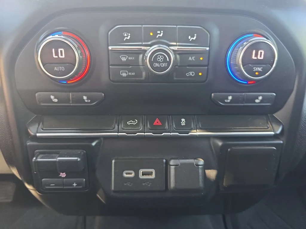 Certified Used 2020 NORTHSKY BLUE METALLIC Chevrolet LT image 23
